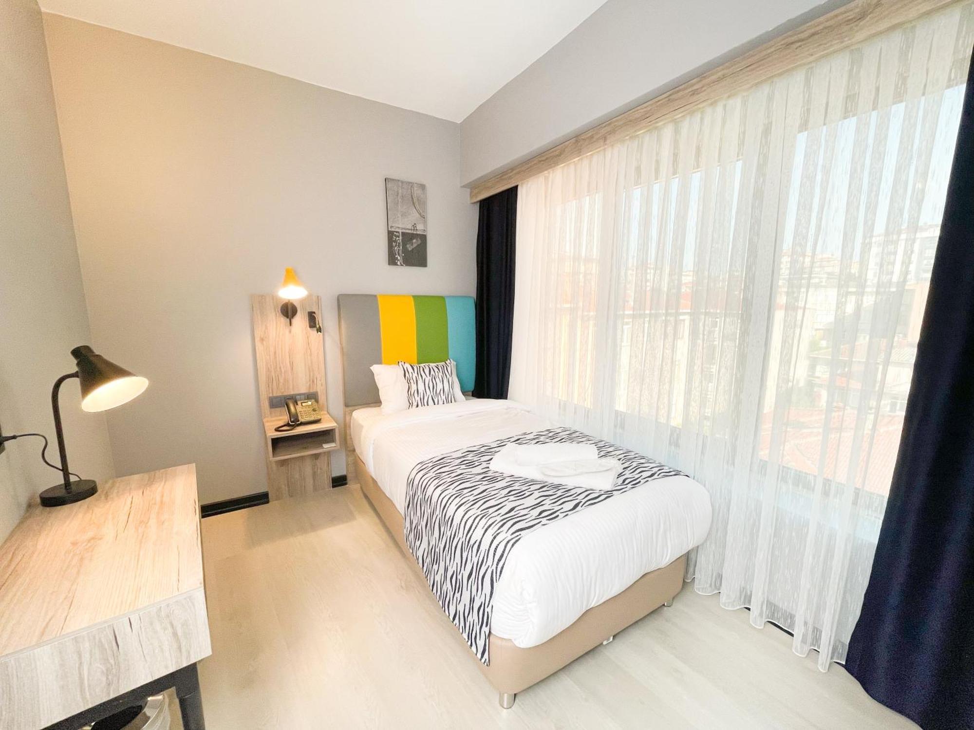 Center Maltepe Otel 4*